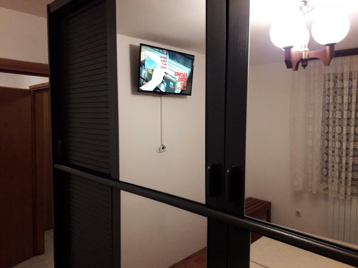 Apartments Zambratija Ngoại thất bức ảnh